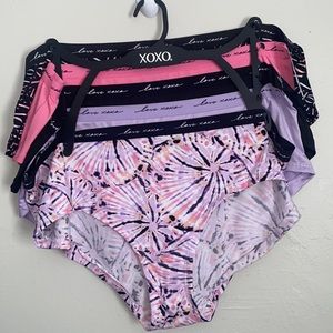 XOXO LOVE PANTIES SET